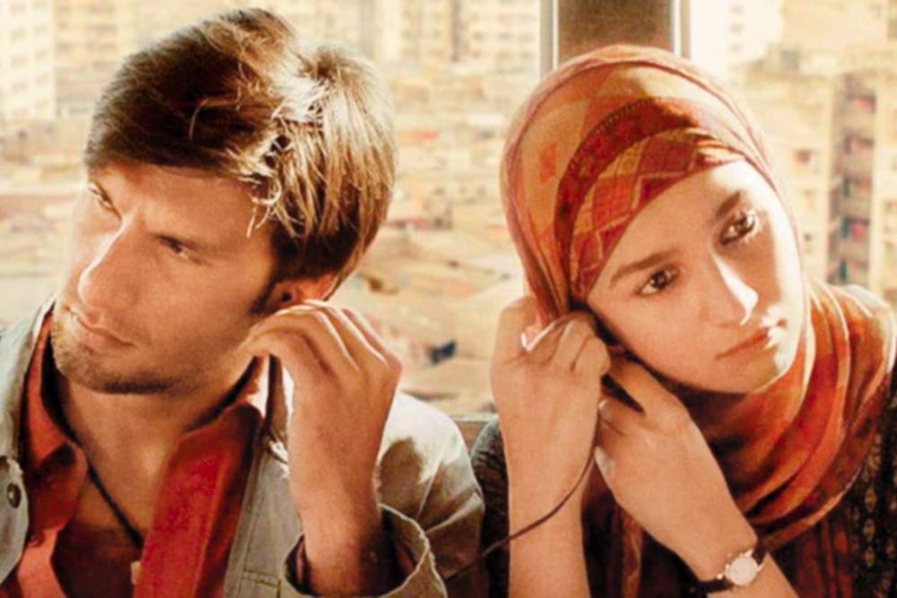 Popular Cinema and Muslim Women: A Toneless Portrayal