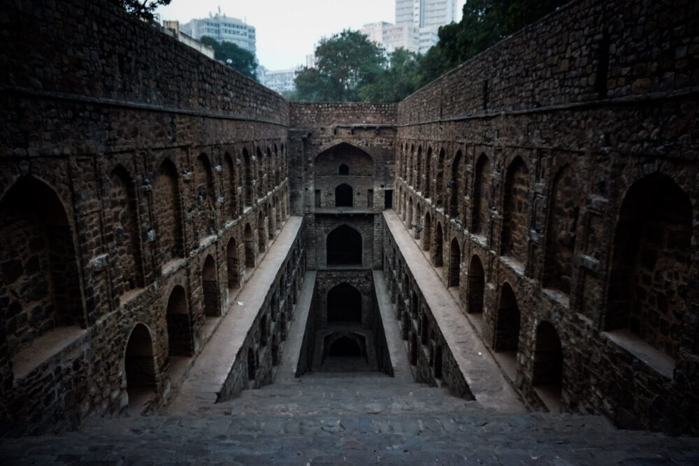 There are a plethora of places considered to be haunted in India. Here are some of the spookiest ones and the true stories behind them...