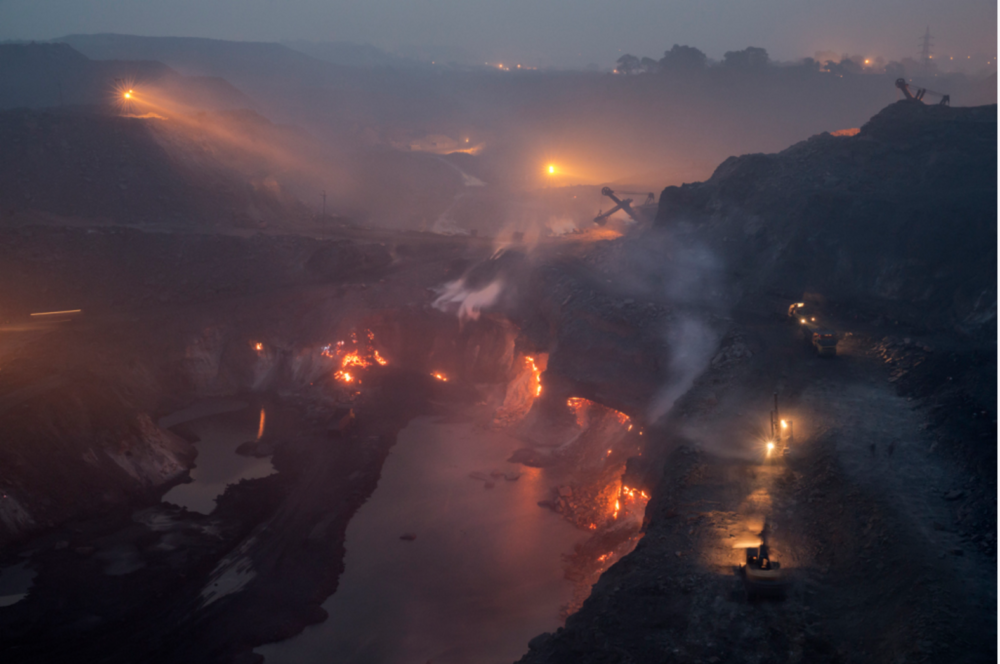 In Jharia, the underground coal has been burning for more than 100 years – and it is still burning. Actually, it has never been worse than now. The earth is literary on fire. Whole mountains are burning, houses subside [credit: peopledhanbad.com]