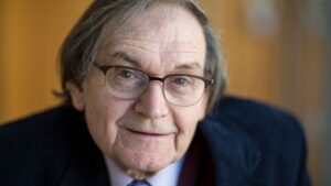 The Indian linkage: Nobel winner Penrose’s work had a juncture in Raychaudhuri’s equation