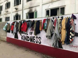 ‘Wall Of Kindness’: An Initiative By Kashmir Police To Help Those In Need
