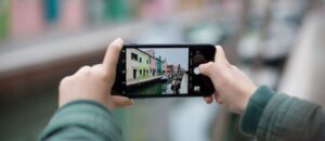 How to Do Reverse Image Search on Smartphone and Desktop