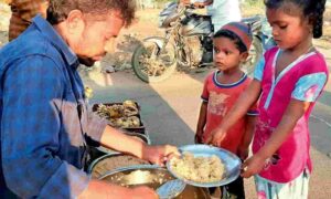 This Anantapur Man has made his life’s aim to aid the needy from last 15 years
