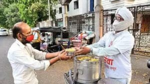 Amid The COVID Crisis, Sikhman’s Langar Feeds 400 People In Nagpur Daily.