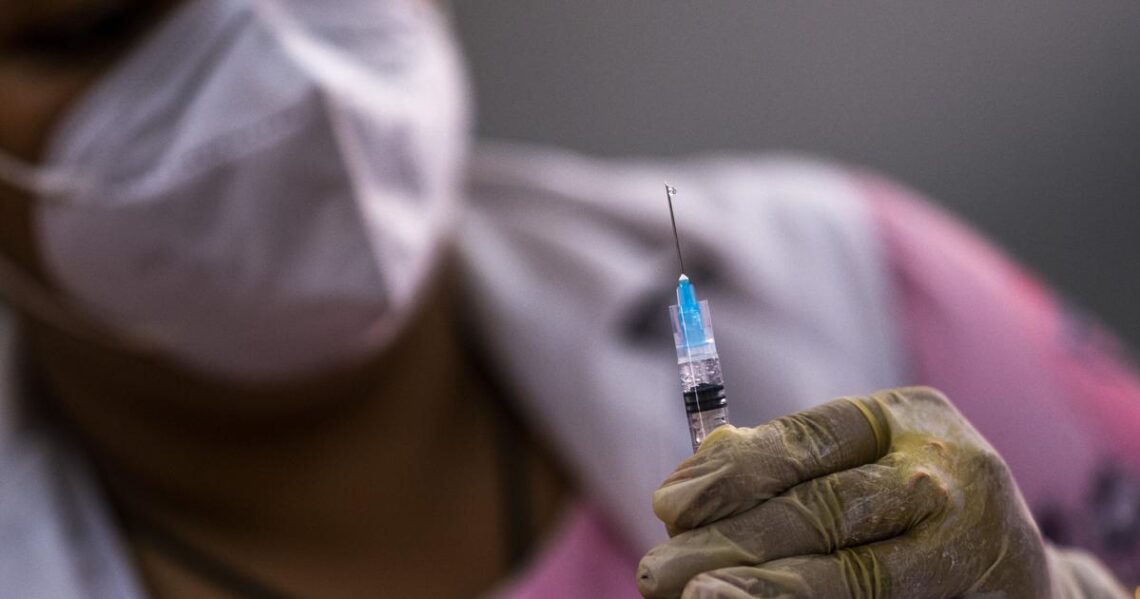 Mumbai Police Arrest Ten Accused In An Investigation On Unauthorized Covid-19 Vaccination Mumbai Police Arrest Ten Accused In An Investigation On Unauthorized Covid-19 Vaccination