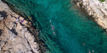 Greece is getting ready to combat the heatwave, authorities ordered checks for fires and power cuts