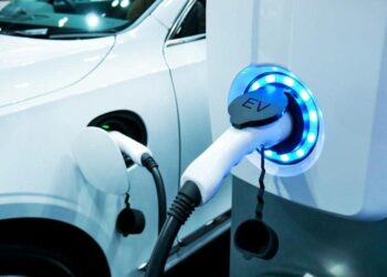 Dreaming of a green and pollution-free Maharashtra: Mumbai launches first electric public vehicle charging station