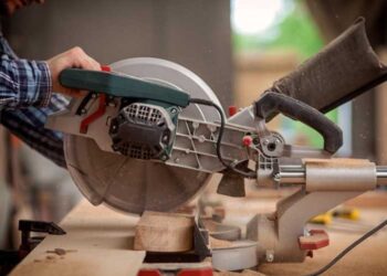 Top Rated Miter Saw Stands in 2021