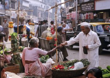 A Tour Around 8 Fabulous Street Markets Of Mumbai
