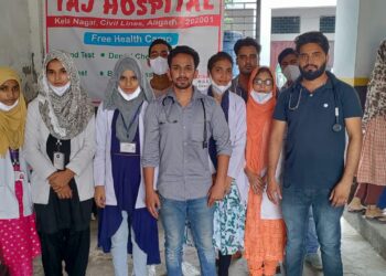 Adil Ansari: Aligarh’s Young Covid Doc restores our faith in humanity