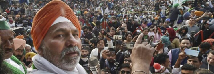 Which way is the farmer’s movement going?