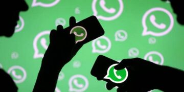 WhatsApp Chat leaks “Casual Banter” for Arnab, “Prima Facie evidence” for Aryan