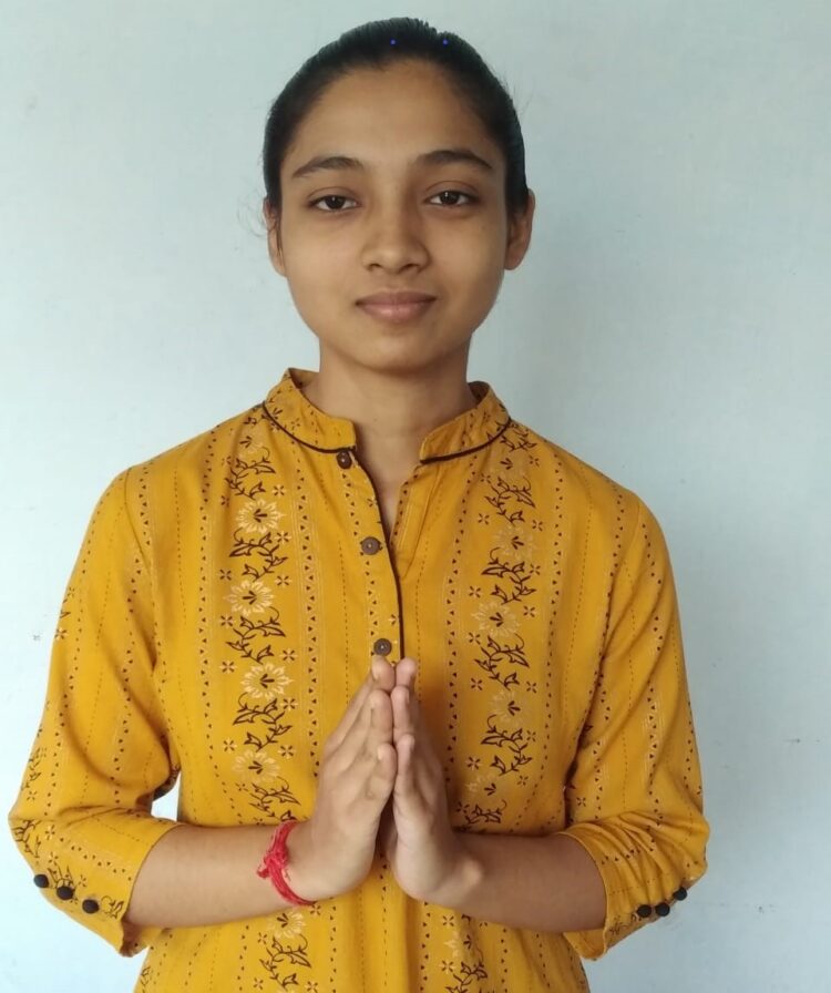21-years-old, Anushka Tiwari has become the first Mukhiya of Bihar