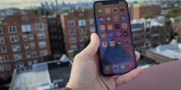 Apple Handsets Perfect for Avid Gamers and 7 Fantastic iOS Games