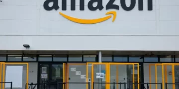 CCI Slap 200 Crore Fine on Amazon