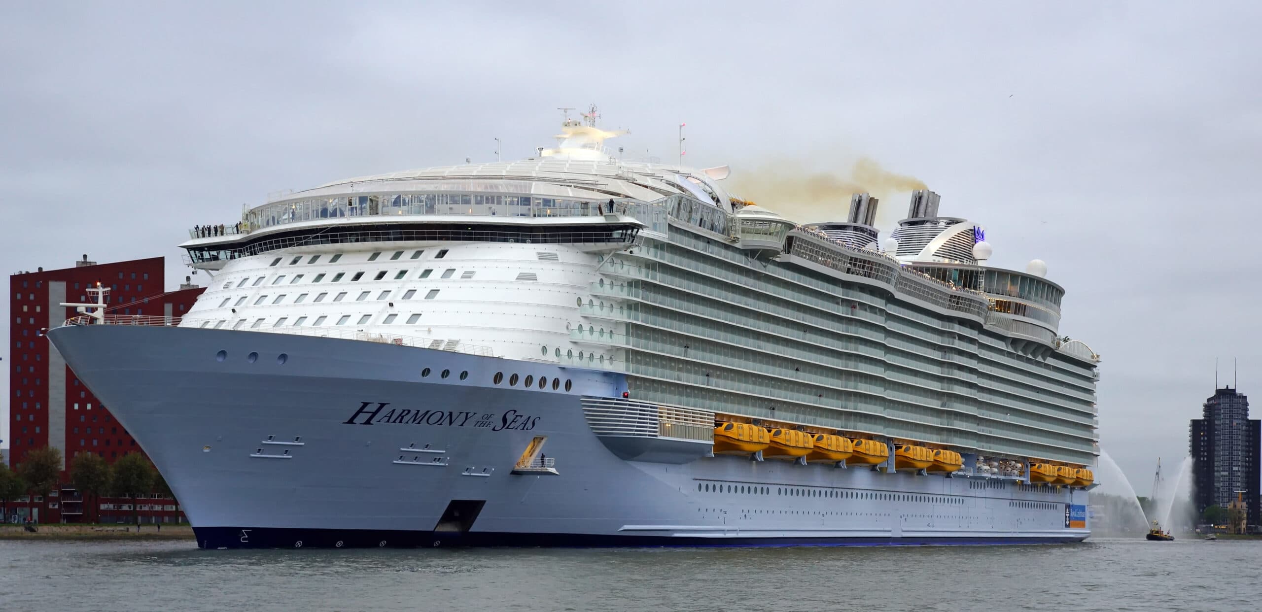 Top 10 Biggest Cruise Ships in the World