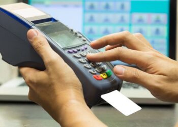5 WAYS CRIMINAL CAN USE CREDIT CARD SKIMMER AGAINST YOU