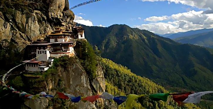 Bhutan deserves a reward for successfully fighting climate change and becoming an example for other nations