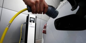 The Indian Electric Vehicle Market is reported to grow by 90% by 2030.