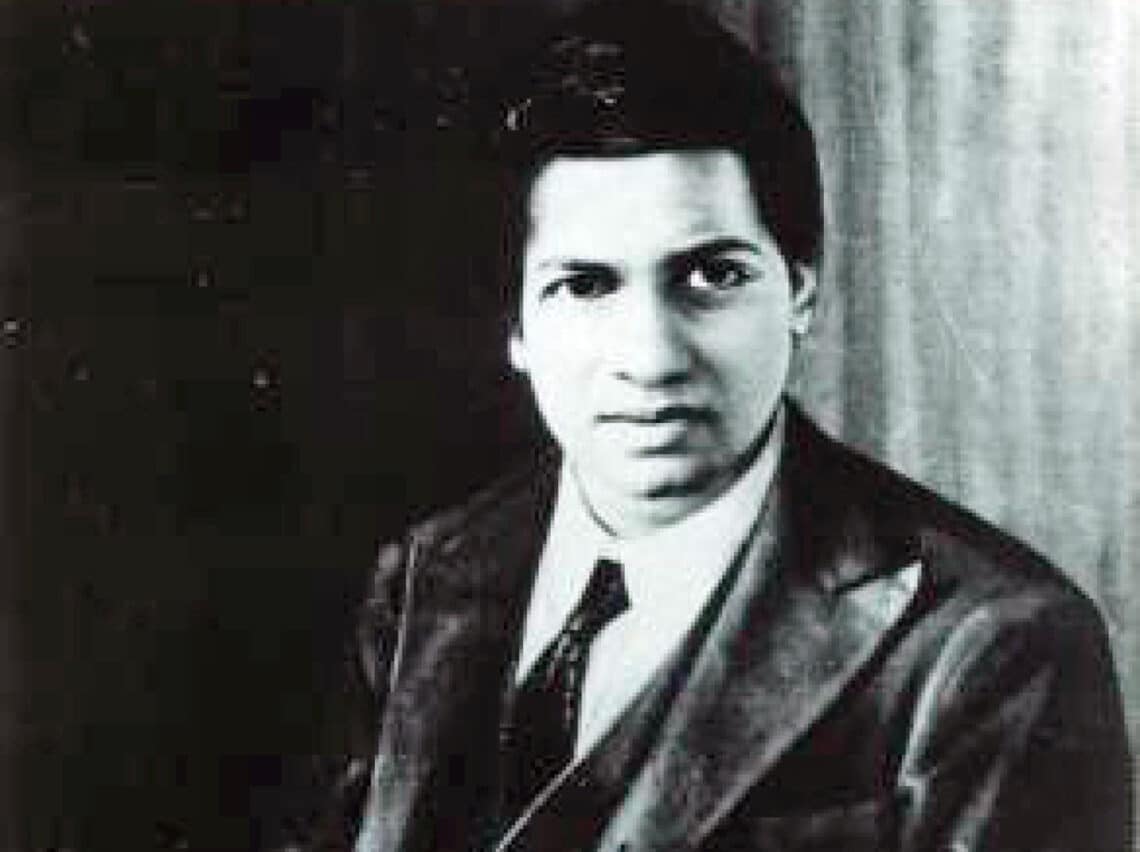 Разбиение рамануджана. Сриниваса Рамануджан. Srinivasa Ramanujan Aiyangar. Индусский математик Рамануджан.