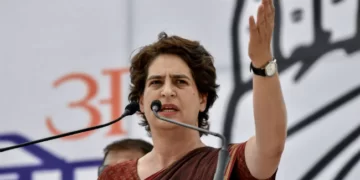 Priyanka Gandhi announces 50 women candidates, an attempt to resurrect Congress in U.P