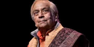 Kathak doyen, Pandit Birju Maharaj passes away at the age of 83