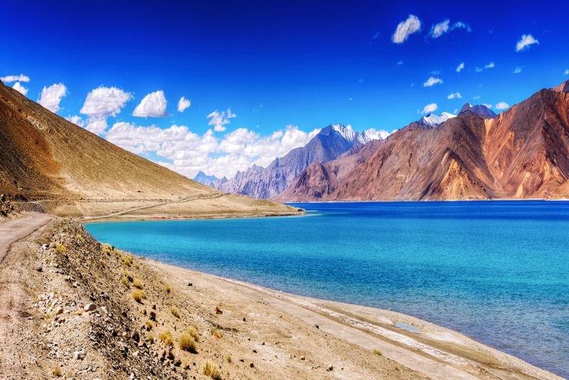 10 Must Visit Hill Stations in India to Escape from the busy World