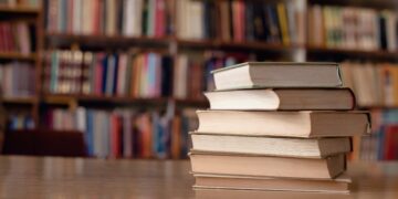 Books that put platonic love in Spotlight