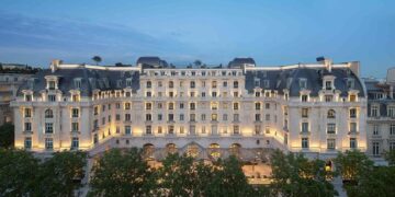 5 Best Luxury Hotels in Paris