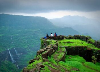 10 Most Beautiful Hill Stations Near Mumbai You Must Visit