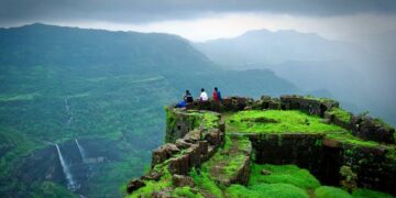 10 Most Beautiful Hill Stations Near Mumbai You Must Visit
