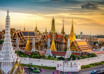 7 Amazing Places to visit in Bangkok