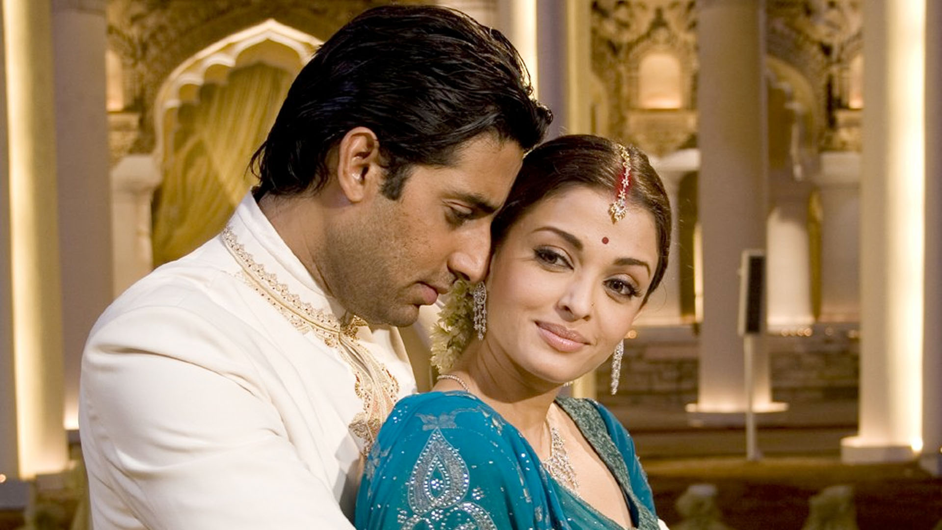 7 melodious songs featuring Abhishek Bachchan