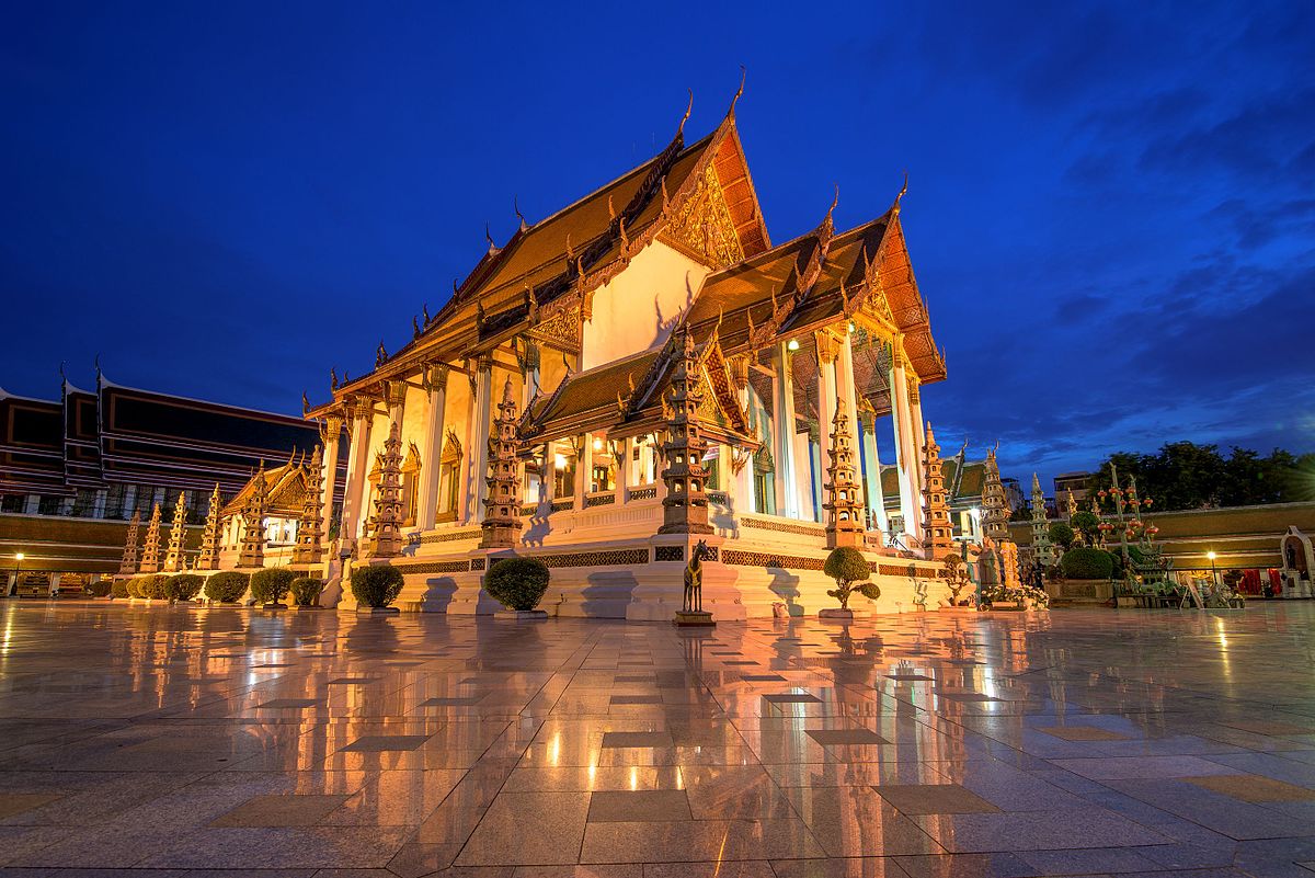 7 Amazing Places to visit in Bangkok