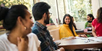 Best 5 College For Bachelors In Economics In India