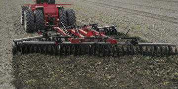 9 high-tech machineries used by large scale farmers