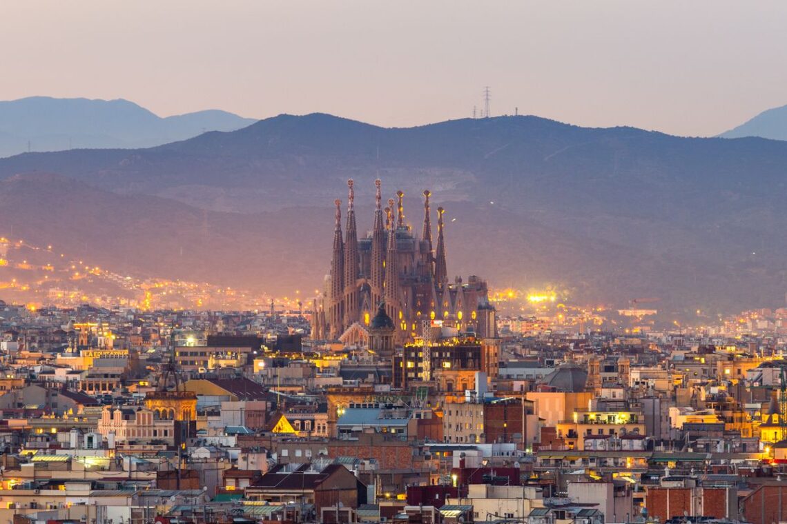 5 Best Places to Visit in Barcelona