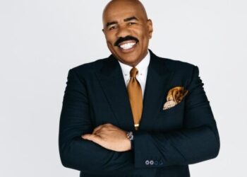 Steve Harvey Net Worth, Early Life, Career and much more