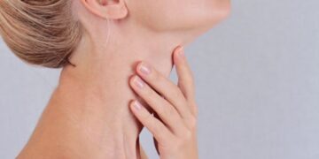 All you need to know about thyroid cancer (Symptoms, diagnosis and treatment)