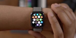7 Best Apple Watch Alternatives Under 5000 Rs. – April 2022