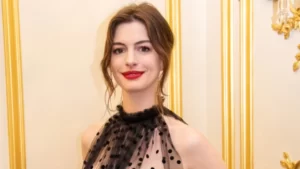 Anne Hathaway Net Worth: Awards And Recognition, Interesting Facts
