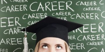 How to Build a Successful Career: Top Tips for Students