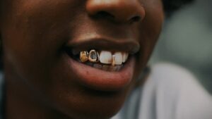 10 Unique Grillz Ideas