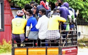 9 killed, 14 injured as vehicle carrying migrant labourers hits truck in accident in Tumakuru