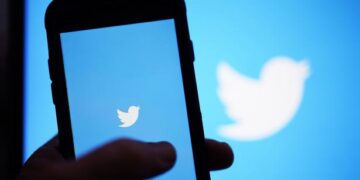 SEC questions Twitter on how it counts fake accounts