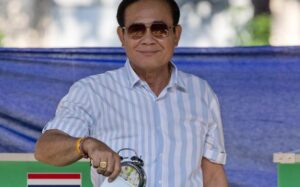 Thailand PM suspended while court mulls if he defied term limits