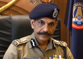 Molotov cocktail attacks in Tamil Nadu | DGP instructs police to strengthen security at sensitive locations