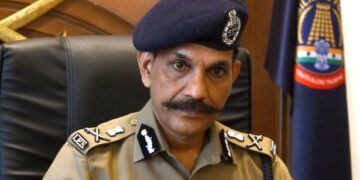 Molotov cocktail attacks in Tamil Nadu | DGP instructs police to strengthen security at sensitive locations