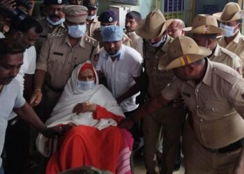 Police continue questioning of Karnataka seer Murugha Sharanaru in Chitradurga
