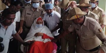 Police continue questioning of Karnataka seer Murugha Sharanaru in Chitradurga